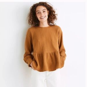 Madewell Lightspun Button-Back top in Mustard size xxs